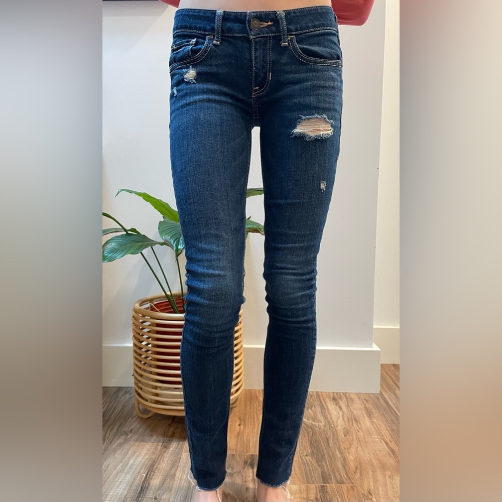 Hollister 00 dark wash ripped skinny jeans